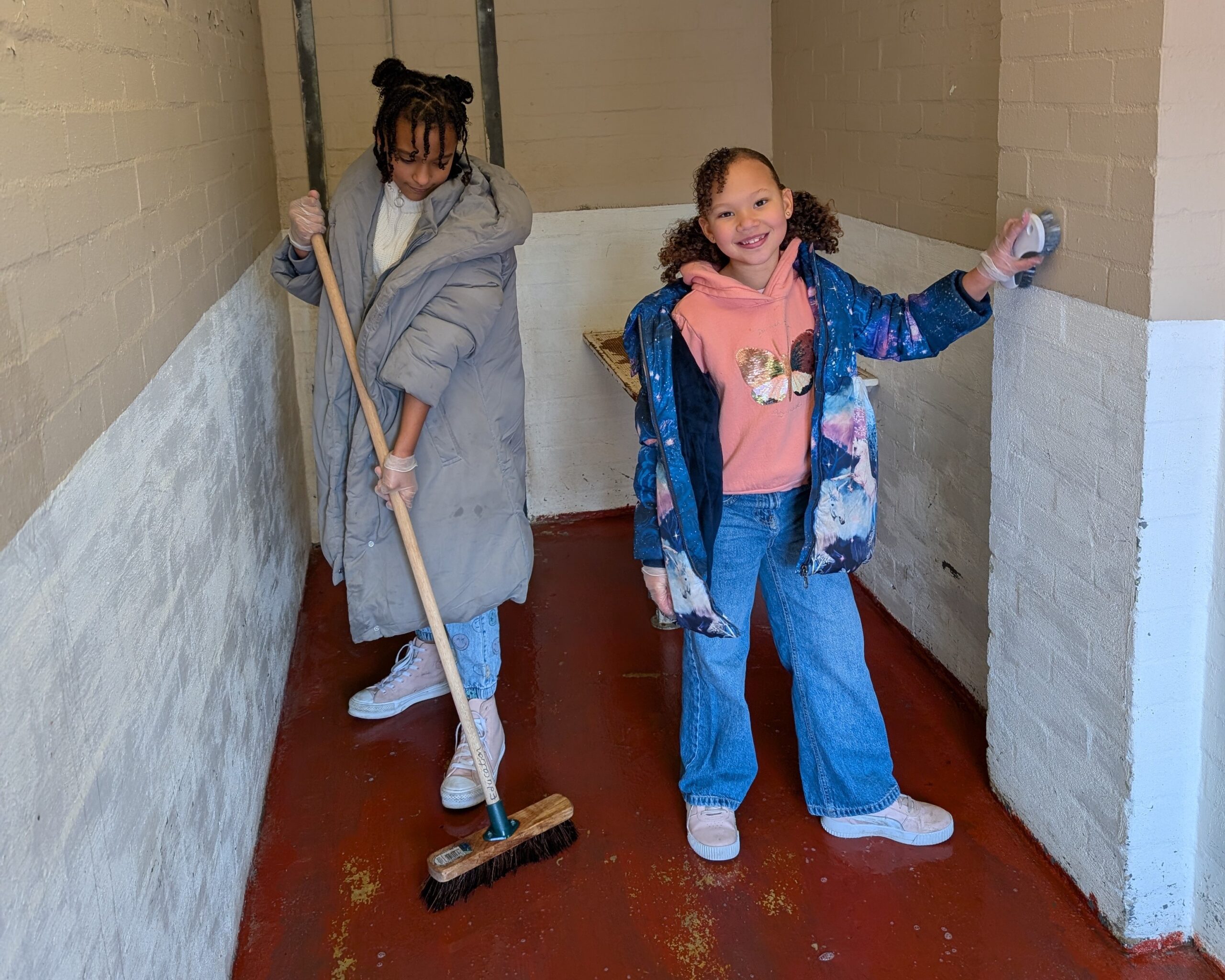 Kennel Cleaning